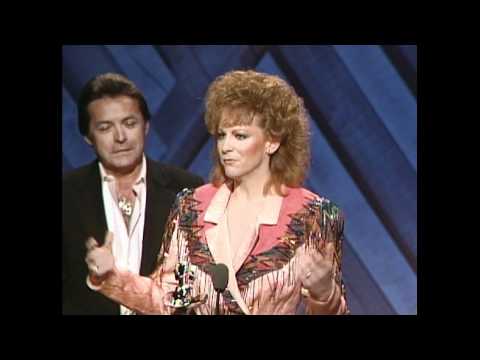 Reba McEntire Wins Top Female Vocalist - ACM Awards 1988