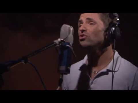 Marc Dupré - Entre deux mondes (Vidéoclip studio)