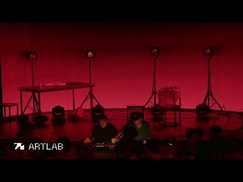 Artlab presenta: Dialog // 23:30 a 01:30 Djs Pareja