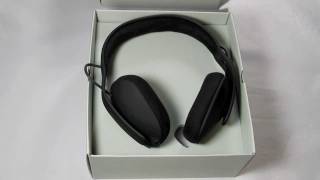 Video thumbnail for Incase Sonic Over Ear Headphones Review by outfitYOURS .com