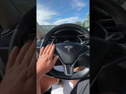 фото tesla model s i 0