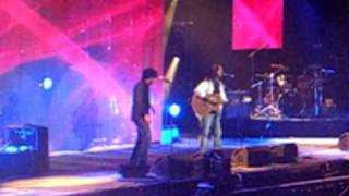 Andrés Suárez y Paco Cifuentes "Anatomía de una ola" en Viva Antonio! Homenaje a Antonio Vega