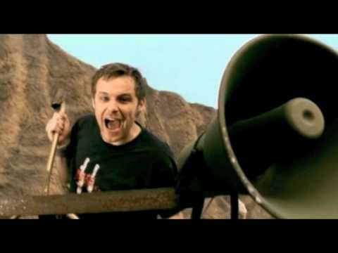 Donots - We Got The Noise (official video // 2004)