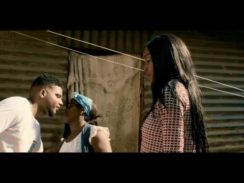 PUTO PORTUGUÊS feat. LIL SAINT - FALA SÓ (Official)