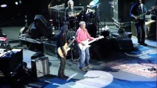 Clapton &amp; Gary Clark Jr Crossroads - Oct 10, 2011 RJ