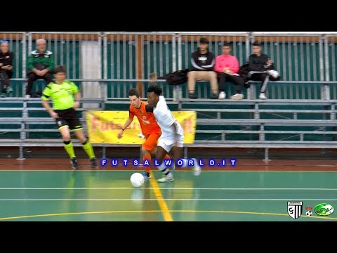 16/2/20 Chignolese C5 - MGM 2000, highlights - U19 - Calcio a 5 /  Futsal