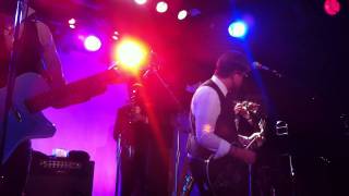 Eels - Beginner&#39;s Luck (Live in Boston 2011)