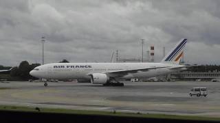 preview picture of video 'Roissy CDG - Terminal 1'