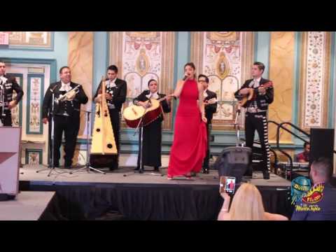 ANA BARBARA "AMOR ETERNO" HOMENAJE A JUAN GABRIEL