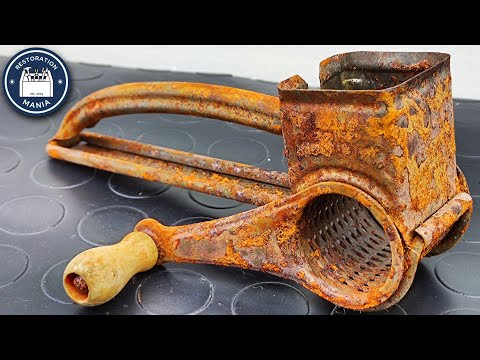 1940s Vintage Cheese Grater Restoration