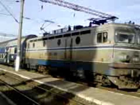 sosire tren personal.avi