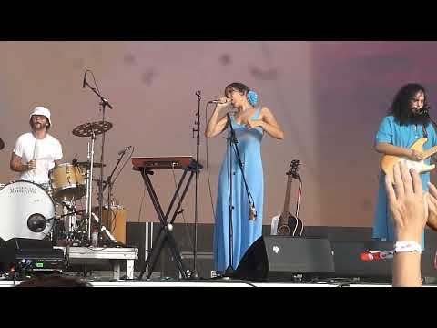 Los Estanques y Anni B Sweet - "No Hay Vuelta Atrás" (Directo Love To Rock)