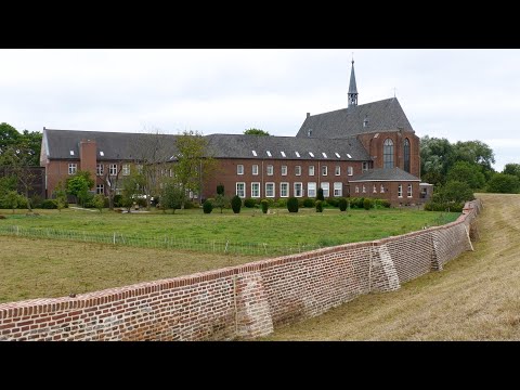 Eeuwenoude kloostermuur Sint Agatha in ere hersteld