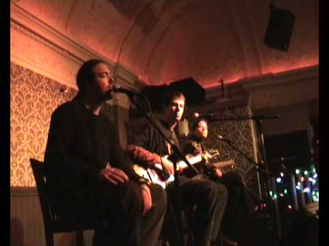 Shudderwall - The world is so grey (ACOUSTIC) - Live 2008 in London