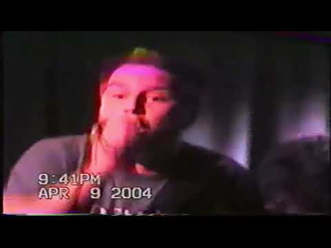 36 Crazyfists - 04 09 2004 - Live Full Set