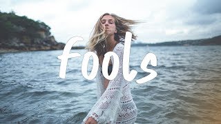 Troye Sivan - FOOLS (Lyric Video)