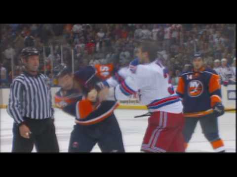 Aaron Voros vs Nate Thompson