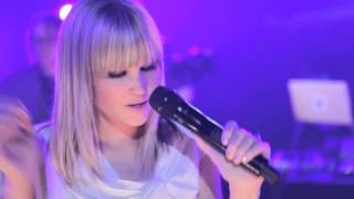 Kaskade feat Late Night Alumni - 4 AM ( Live From The Great Hall)