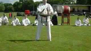 preview picture of video 'Kyokushin Karate Scotland : Pitlochry Demo 2009'