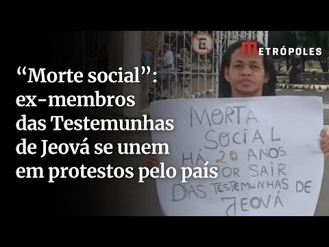 Ex-testemunhas de Jeová vão a cemitérios protestar contra a religião