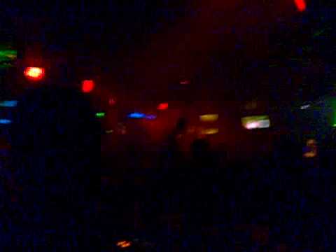 Moonline live@BlingBlingHungary 2009.12.26.Draft - Dombok Felett (Shootie 2009 mix)5.mp4