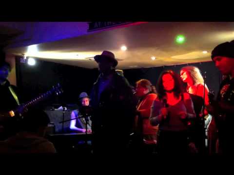 DOVE JONES - To Love Somebody - live - ft. SONNY B WALKER