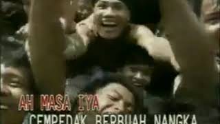 Download lagu Asam Di Gunung Garam Di Laut - Ona Sutra - Karaoke No Vocal mp3