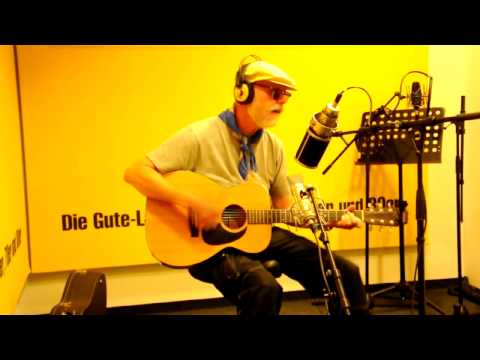 download lagu mp3 mp4 Moviestar Harpo Chords, download lagu Moviestar Harpo Chords gratis, unduh video klip Moviestar Harpo Chords
