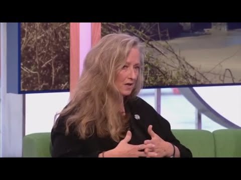 Raynor Winn TOXIC Relationship with Hemmings property 2025