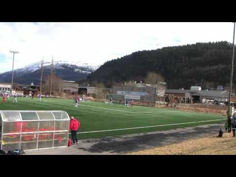 1.runde: Surnadal - Bergsøy 0-3 (9.4.2016)