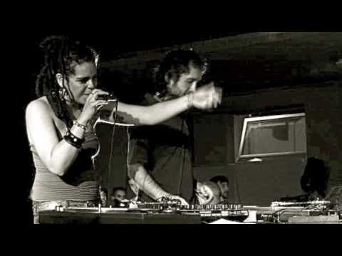 Sistah Kinky (aka Francisca) - One Love (seven riddim)