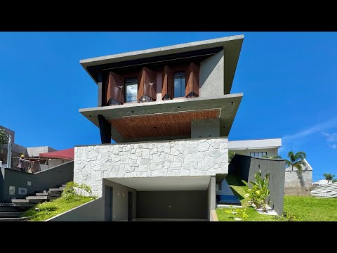 Triplex de alto Padrão, a venda no condomínio Jardins Barcelona / Senador Canedo Go !