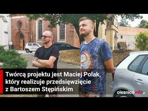 22.07.2019 - Oleśnica - Studenci z Łodzi tworzą oleśnicki mural