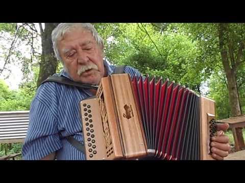 Arnóbio Bilia -  'Missioneiro' - Agradecimento a Renato Borghetti