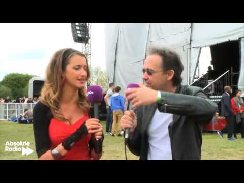 Owen Paul talks to his 'favourite waste of time' Sarah Champion from Absolute 80s