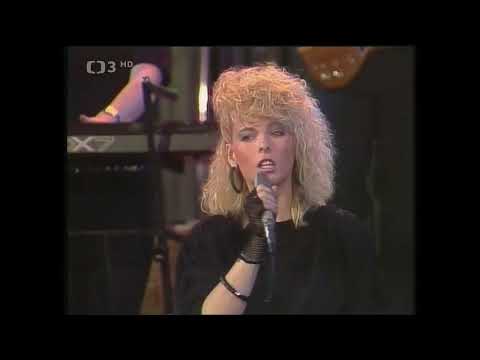 Iveta Bartošová - Útoč láskou (1988)