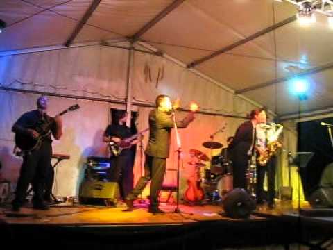 biganal (live) - Zoccola (cover SKA-j)