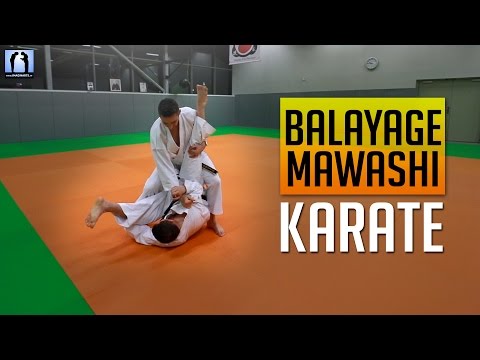 How to do a sweep techniques on Round House kick (Mawashi Geri) - Karate