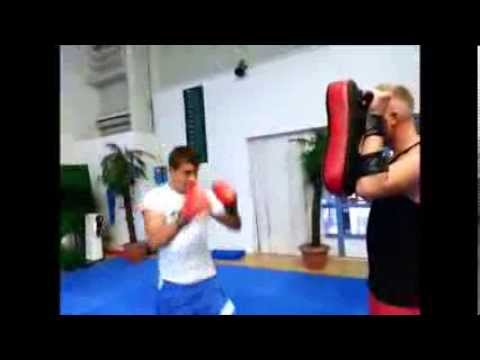 Sascha an der Pratze bei KING ZORA GYM