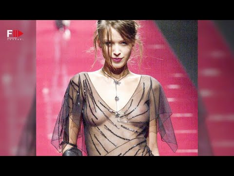 Vintage in Pills LOLITA LEMPICKA Fall 2001 - Fashion Channel