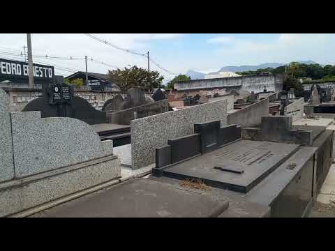 Túmulo da cantora Dolores Duran #túmulo #cemitério