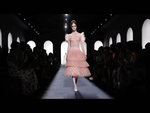 Fendi | Haute Couture | Fall/winter 2018/19