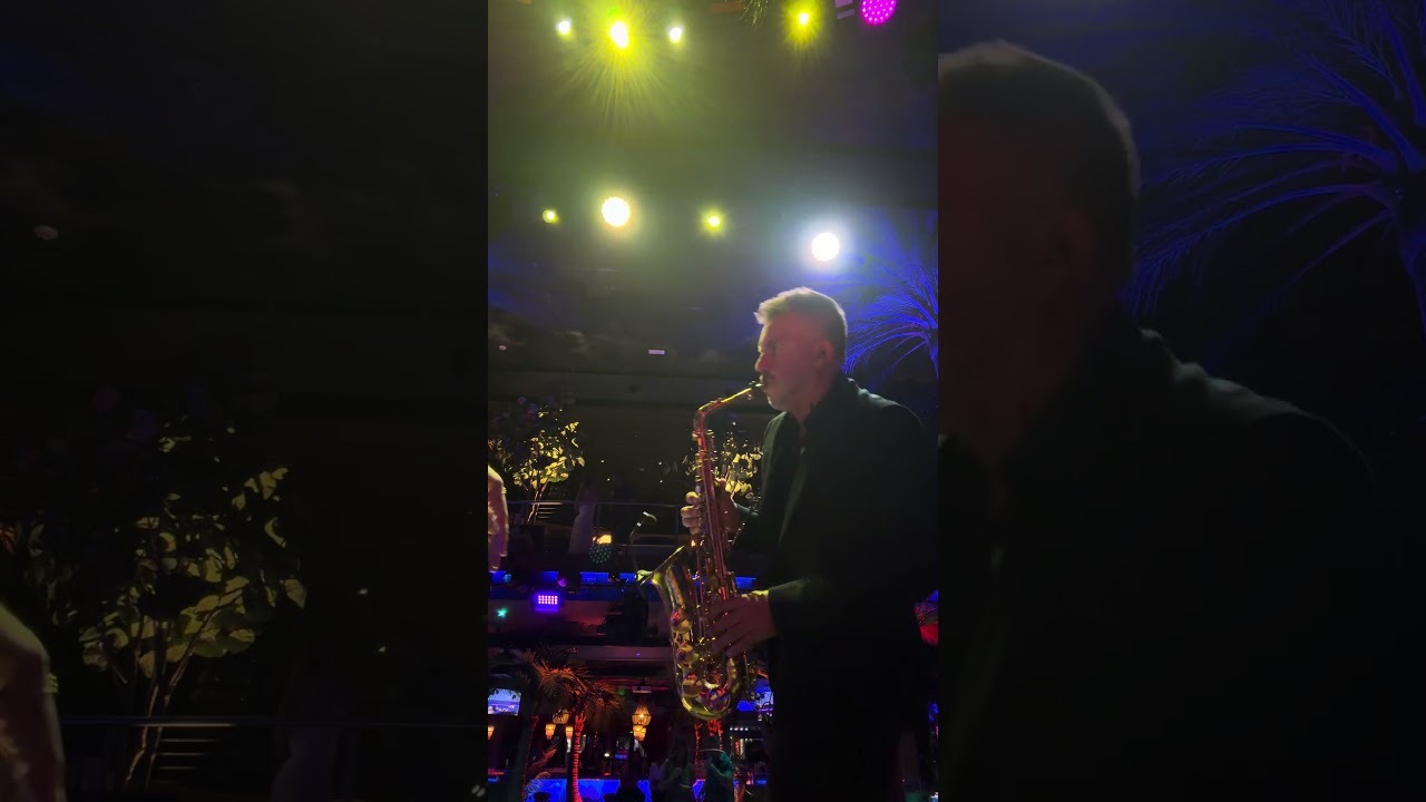 Promotional video thumbnail 1 for Professional Saxophonist