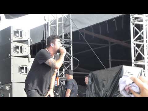Deftones - My Own Summer (Shove It) - Live 5-24-14 River City Rockfest
