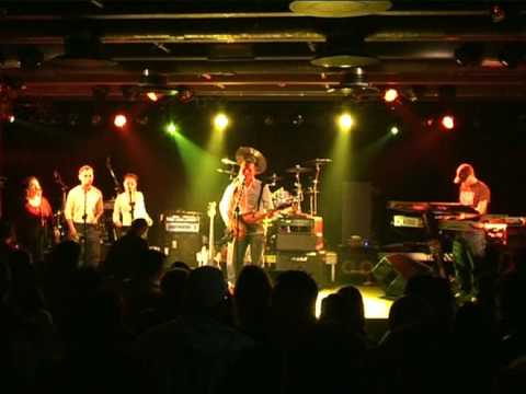 DJANECY DANJIL - HULALIU GIRL