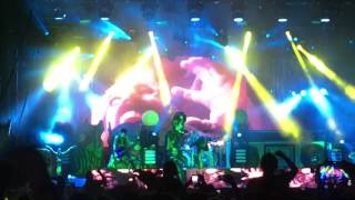 Well everybody's fucking in a UFO ( Rob Zombie ) at Carolina Rebellion 2016