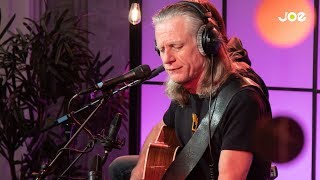 The Scabs - Crystal Eyes (live bij Joe)