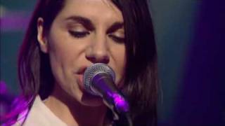Desert Sessions PJ Harvey - Crawl Home( Live Jools Holland 2003)