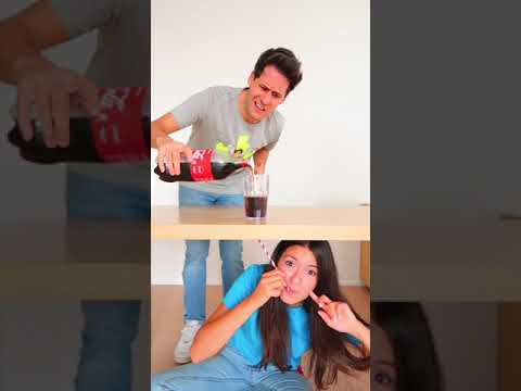 SOFÌ RUBA LA COCA COLA A LUÌ!! TikTok Prank Funny Soda #shorts | Me contro Te