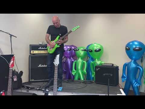 Joe Satriani - MasterClass